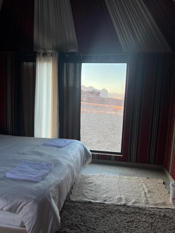 Sunlight Camp Lägenhet Wadi Rum Exteriör bild