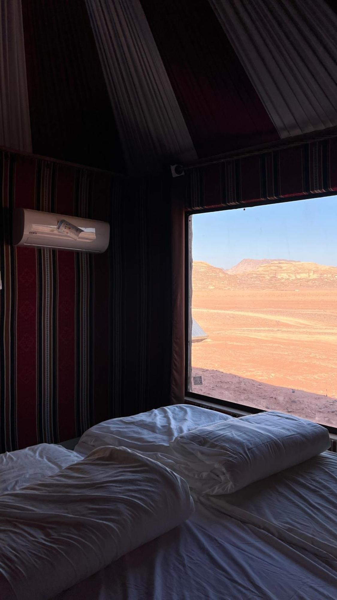 Sunlight Camp Lägenhet Wadi Rum Exteriör bild