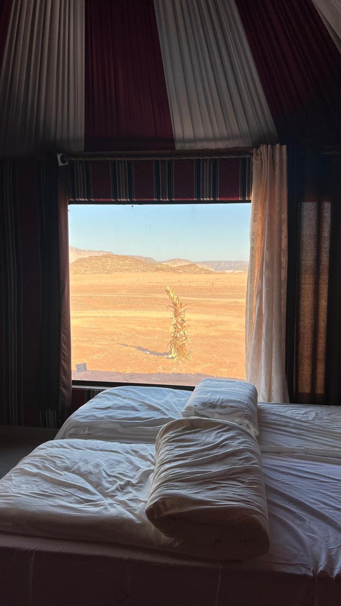 Sunlight Camp Lägenhet Wadi Rum Exteriör bild