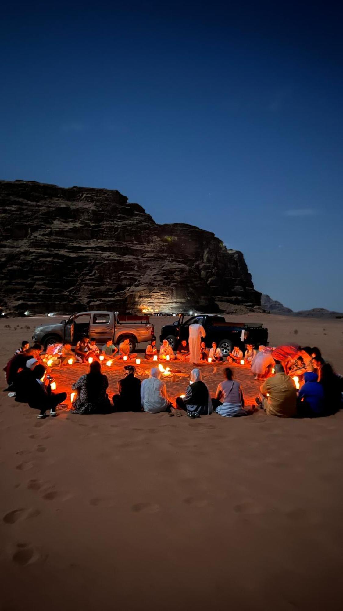 Sunlight Camp Lägenhet Wadi Rum Exteriör bild